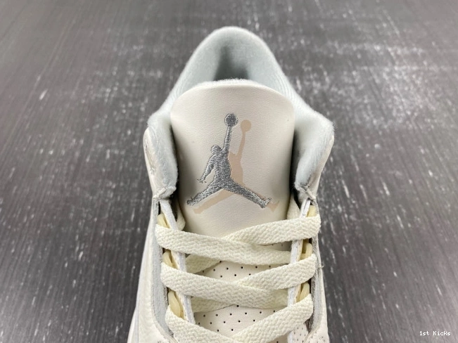 Ivory Air Craft 3 Jordan FJ9479-100 0702